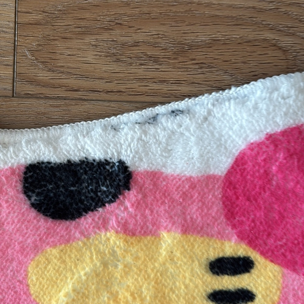 Adorable Dog Themed Rug - Picture 8 of 8